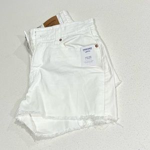 Denizen from Levi High Rise 3” Shorts - White